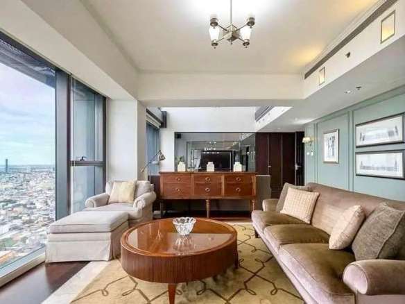The Met Condominium Exceptional Duplex For Rent